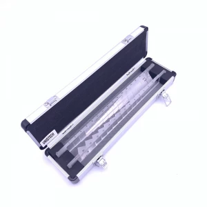 Prisme pentru strabism asezate pe bara 