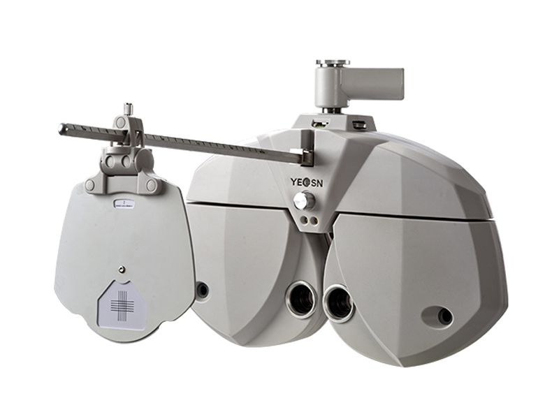 Foropter automat YPA-2100 